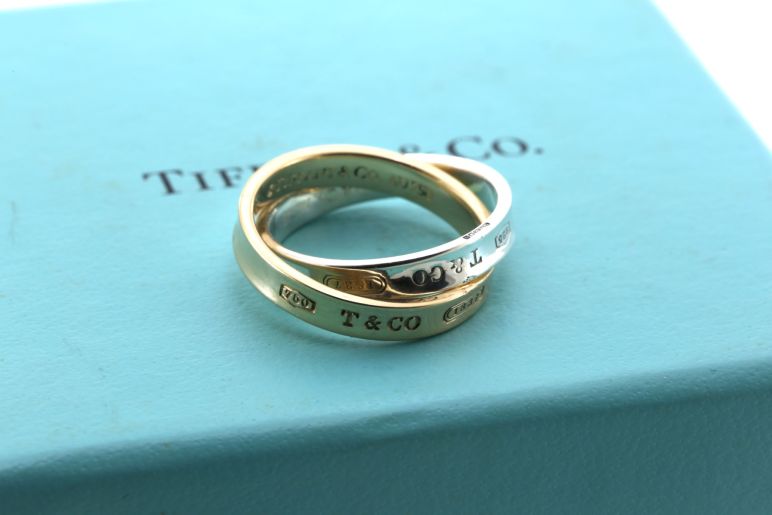 Tiffany interlocking circles ring deals