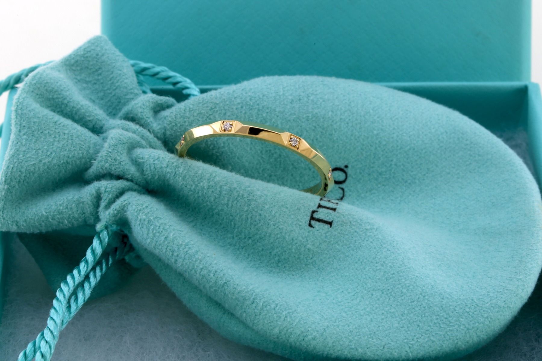 Tiffany and co true deals